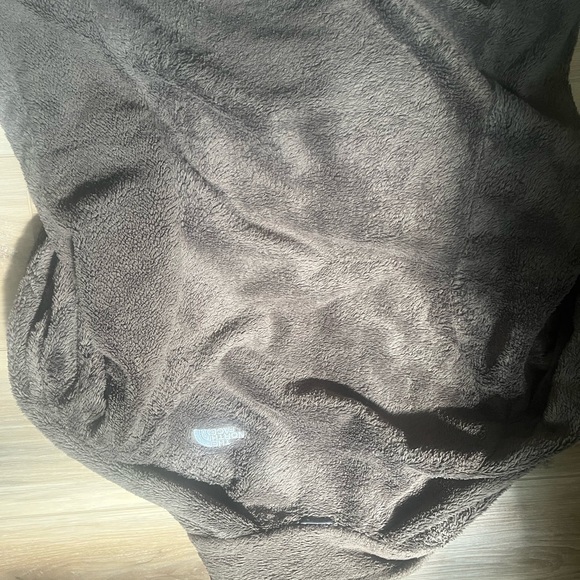 The North Face Chocolate Fleece Jacket - Picture 2 of 2
